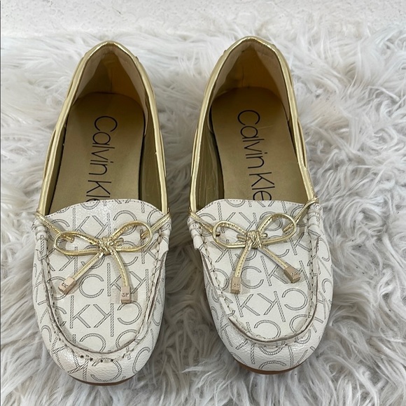 Calvin Klein Shoes - CALVIN KLEIN WOMEN’S MOCCASINS LAYA-T WHITE GOLD BOW CK LOGO SIZE 10 NEW